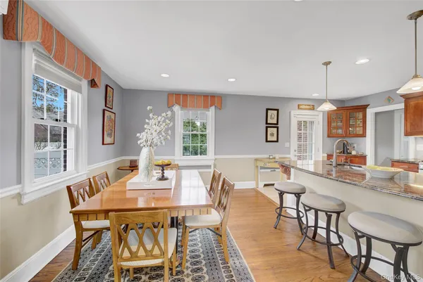 $745,000 | 39 Cynthia Court, Hempstead, NY 11550