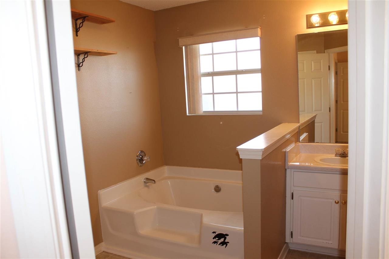 7170 Woodside Road Pensacola, FL 32526 - Photo 14 of 18 Gallery Image 14
