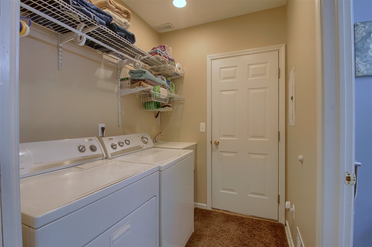 110 Kenyon Road Algonac, MI 48001 - Photo 13 of 34