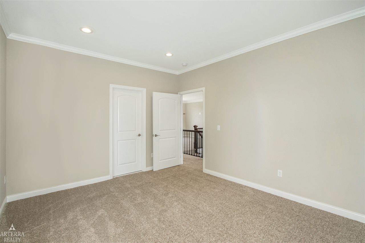 32945 Sutton Road New Baltimore, MI 48047 - Photo 33 of 66 31381230-33.JPG