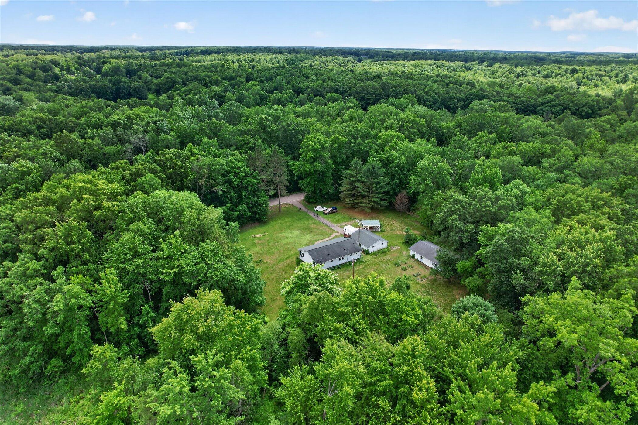 7836 Cuff Road Jackson, MI 49201 - Photo 36 of 43 51-7836-Cuff-Rd-WindowStill-Photography