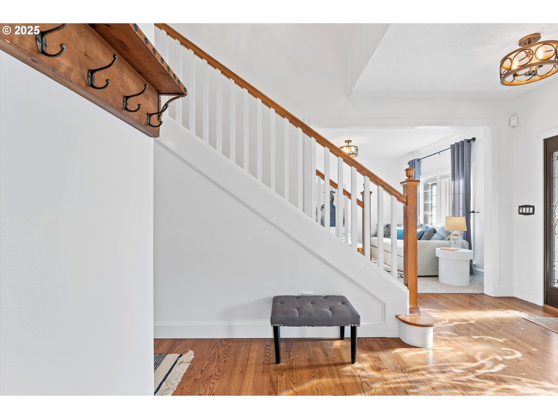 19005 Southwest Bany Road Beaverton, OR 97007 - Photo 21 of 48 Staircase