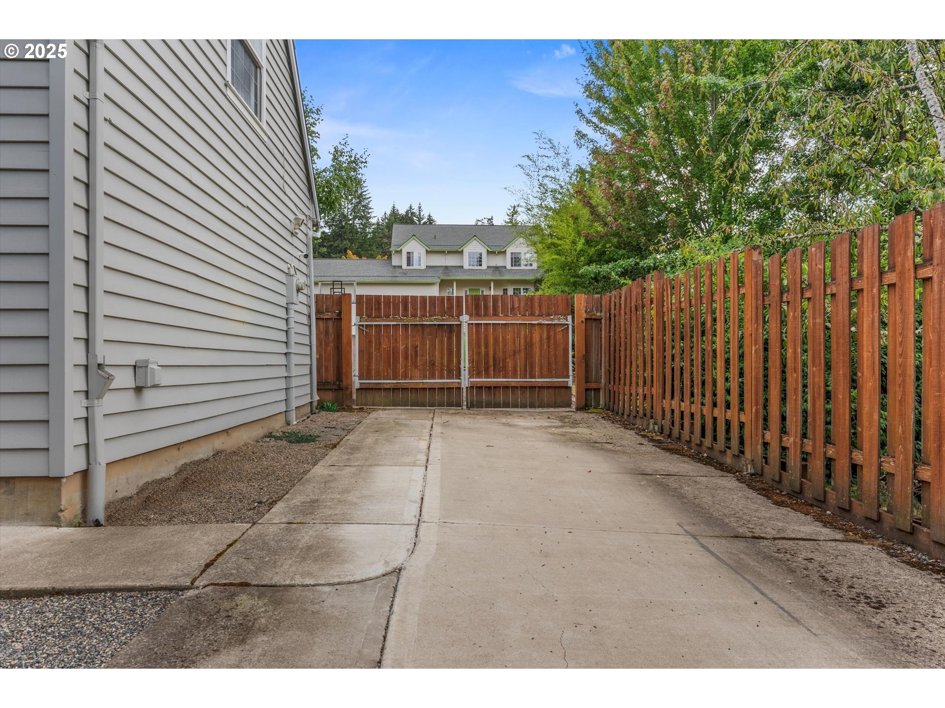 19005 Southwest Bany Road Beaverton, OR 97007 - Photo 41 of 48 RV Parking