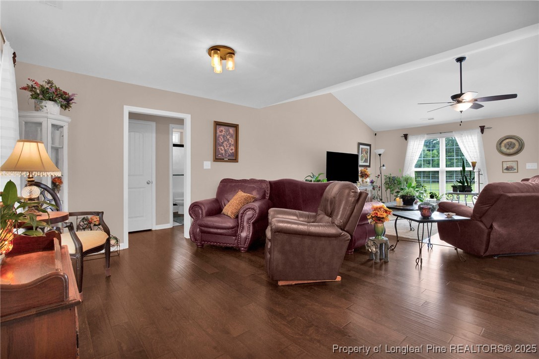 8515 East Reeves Bridge Road Linden, NC 28356 - Photo 8 of 40 Gallery Image 8