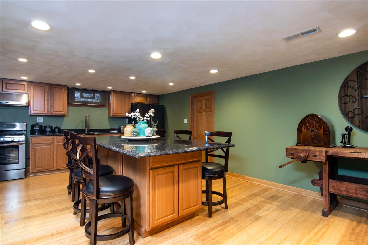 3005 Highcrest Road Rockford, IL 61107 - Photo 18 of 25 Gallery Image 18