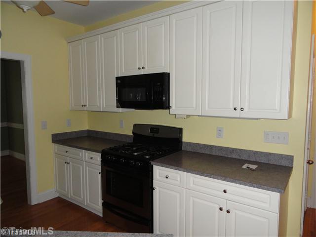6801 Danbers Court Oak Ridge, NC 27310 - Photo 16 of 16 Kitchen.