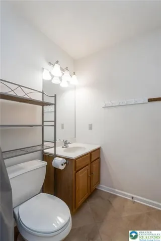 $2,400 | 537 Kemmerer Lane, Allentown, PA 18104