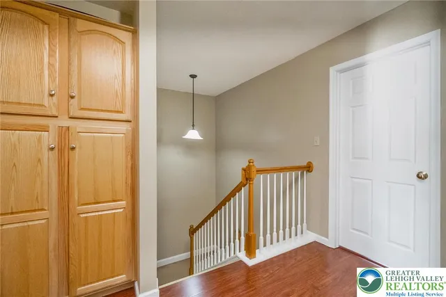 $2,400 | 537 Kemmerer Lane, Allentown, PA 18104