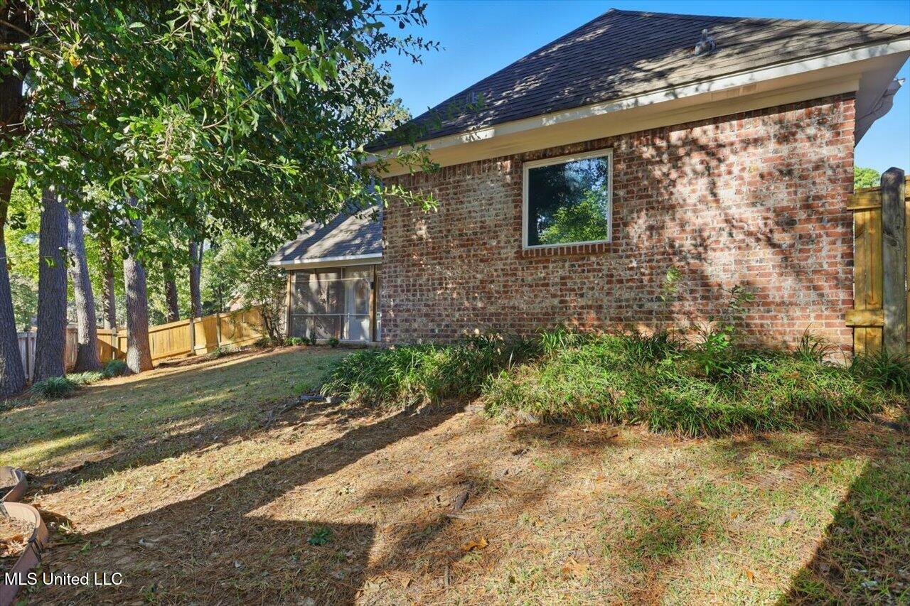 613 Winteridge Place Ridgeland, MS 39157 - Photo 40 of 42 41-613 Winteridge Pl _ Home Tours MS