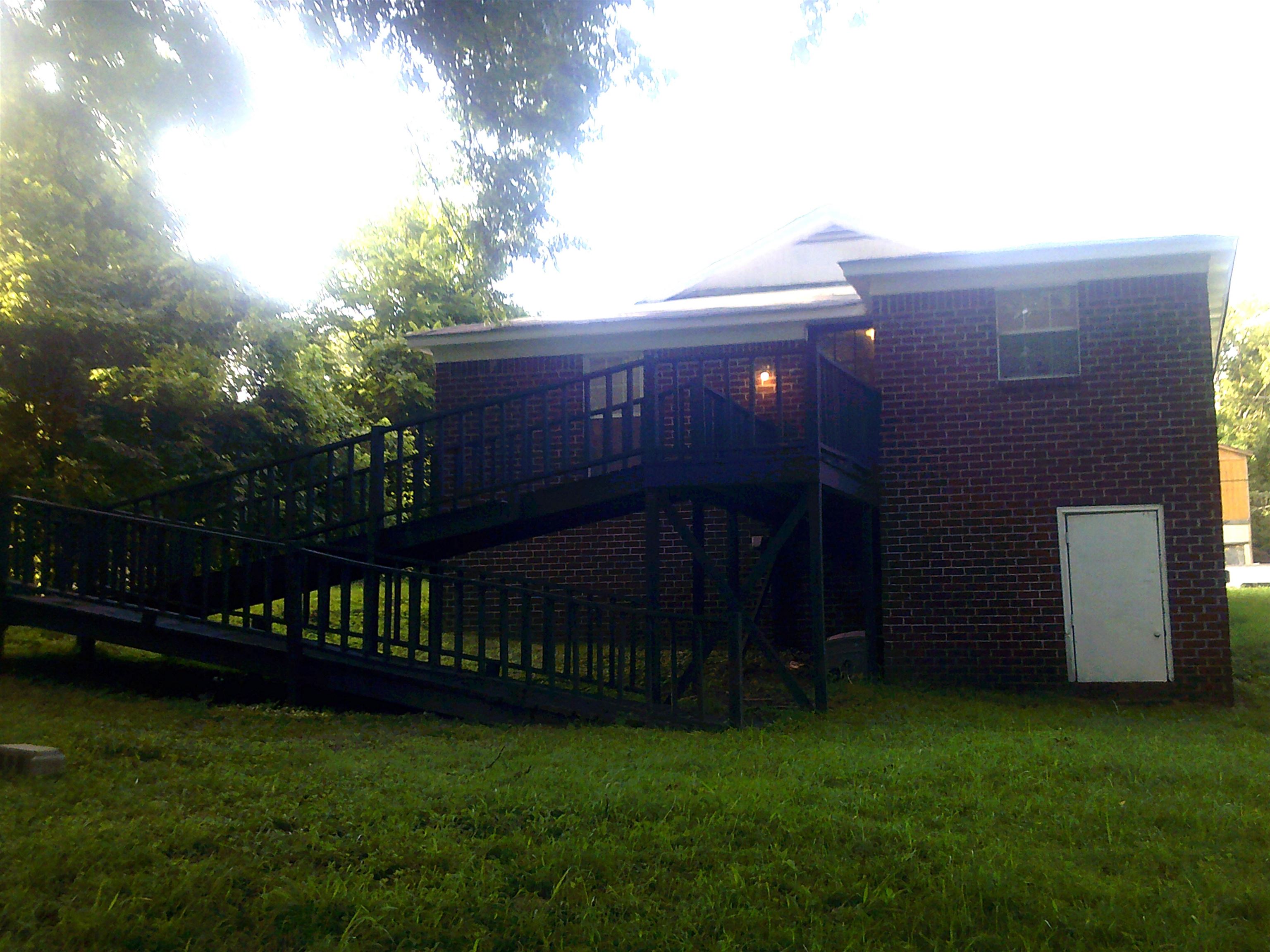 783 Nonconnah Road Memphis, TN 38109 - Photo 10 of 11 a view of a back yard
