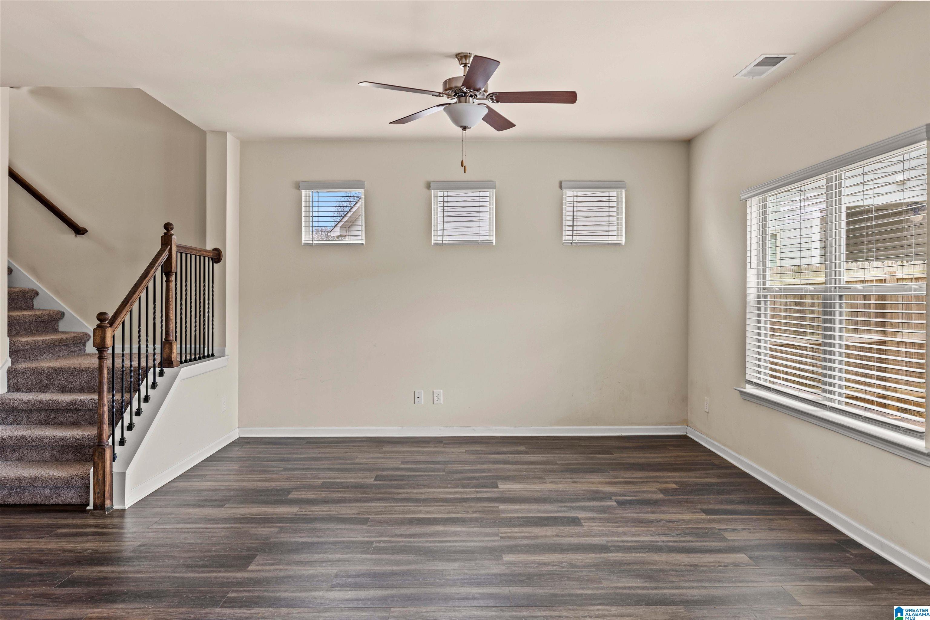 8667 Clarke Road Leeds, AL 35094 - Photo 6 of 30