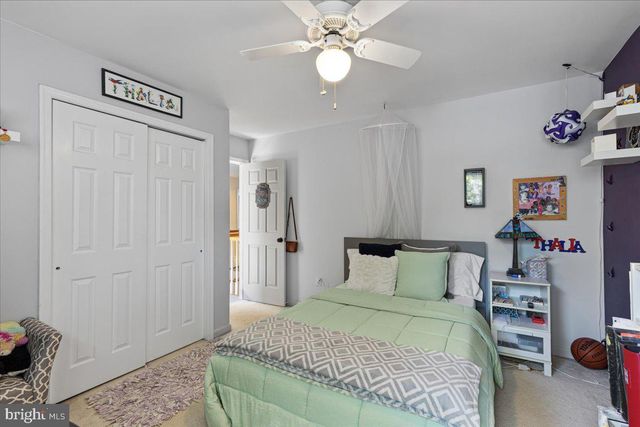 $830,000 | 14106 Wood Rock Way, Centreville, VA 20121