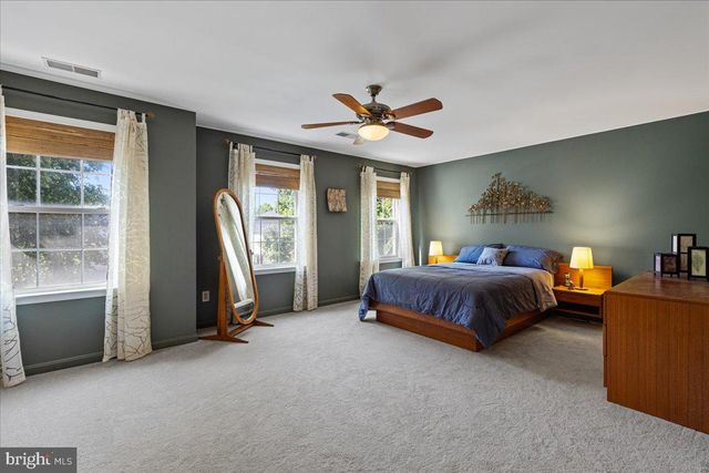 $830,000 | 14106 Wood Rock Way, Centreville, VA 20121