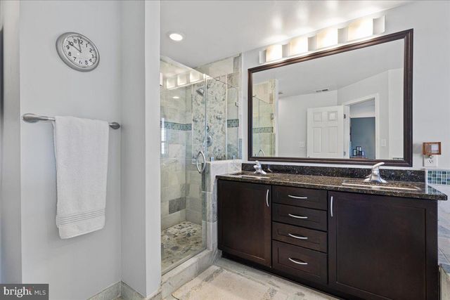 $830,000 | 14106 Wood Rock Way, Centreville, VA 20121