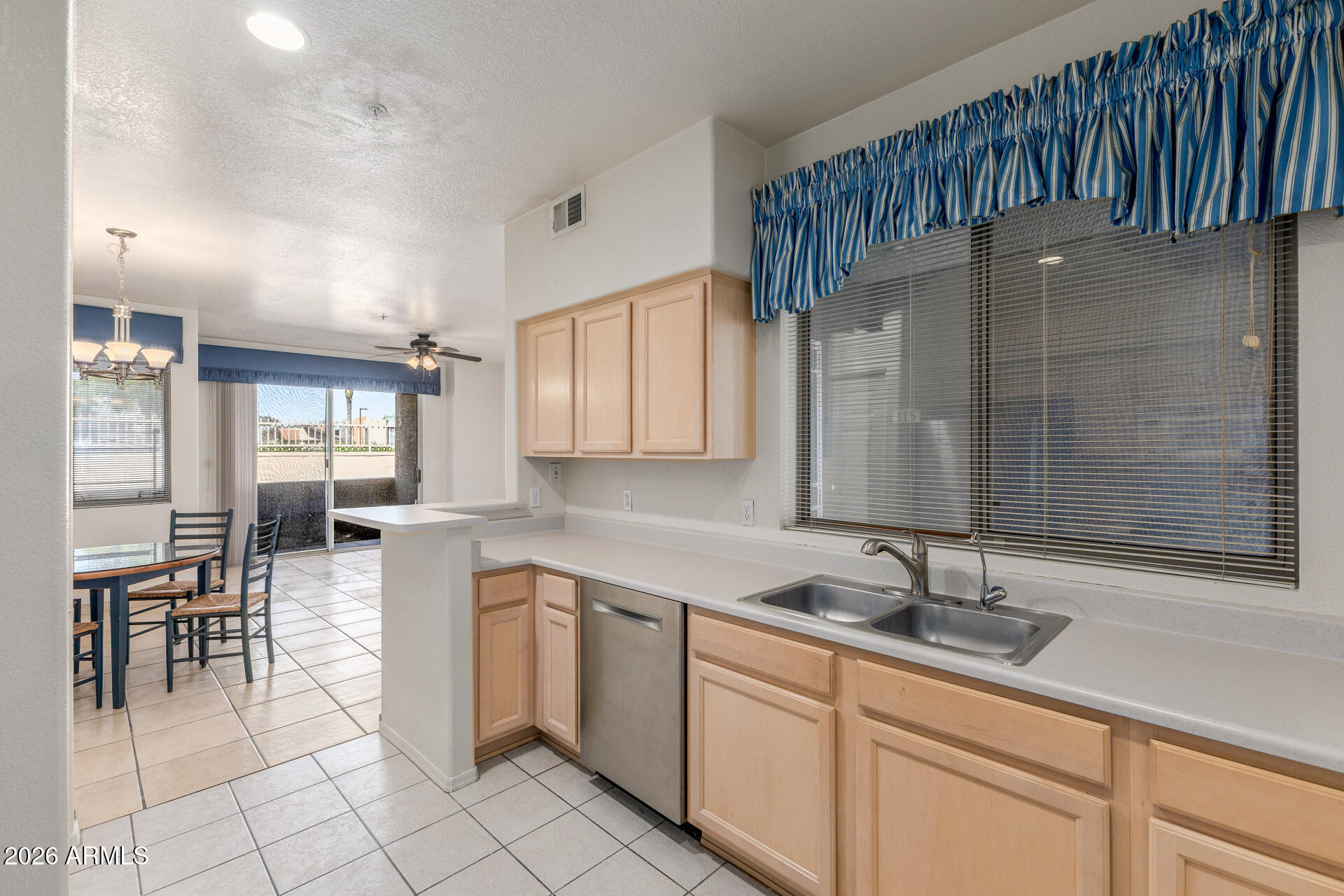1445 East Broadway Road, Unit 115 Tempe, AZ 85282 - Photo 13 of 35 14 Broadway