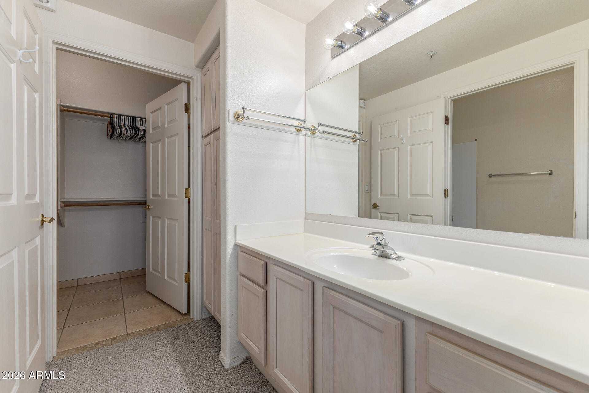 1445 East Broadway Road, Unit 115 Tempe, AZ 85282 - Photo 18 of 35 19 Broadway