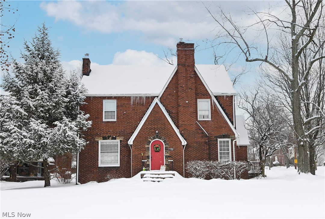 1185 Castleton Road Cleveland Heights, OH 44121 - Photo 1 of 32