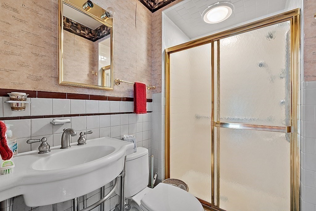 10 Bates Road Dudley, MA 01571 - Photo 13 of 35 Gallery Image 13