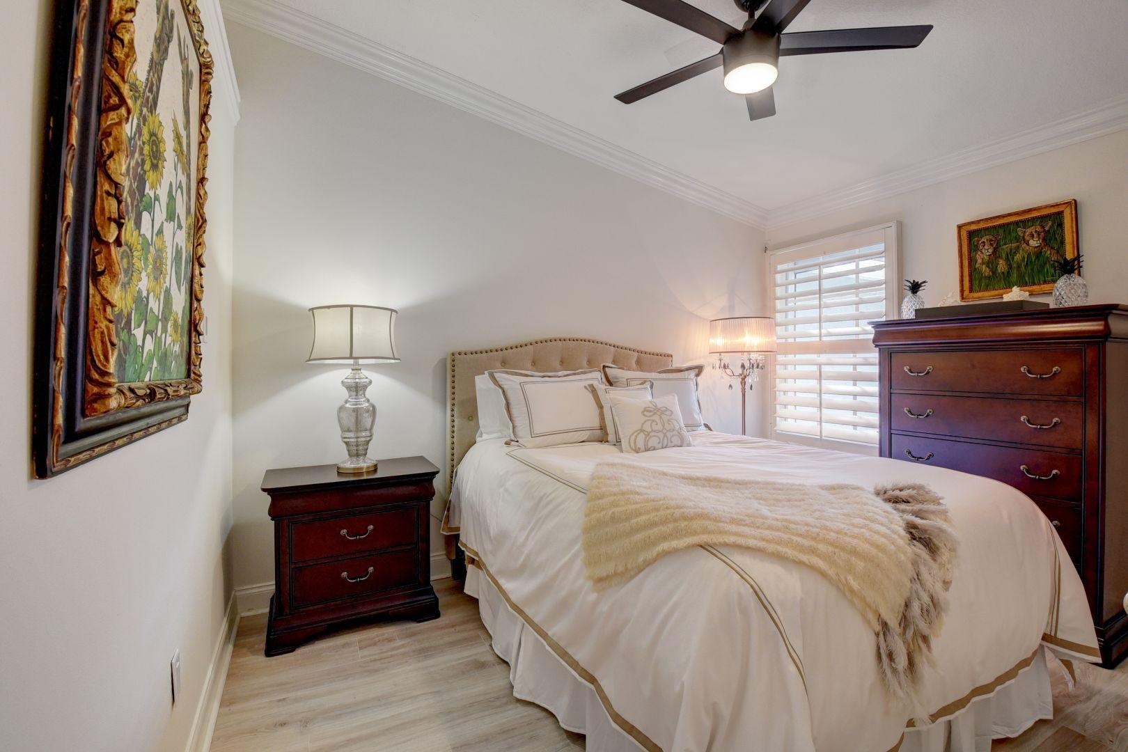 898 Jeffery Street Boca Raton, FL 33487 - Photo 23 of 49 Bedroom 2