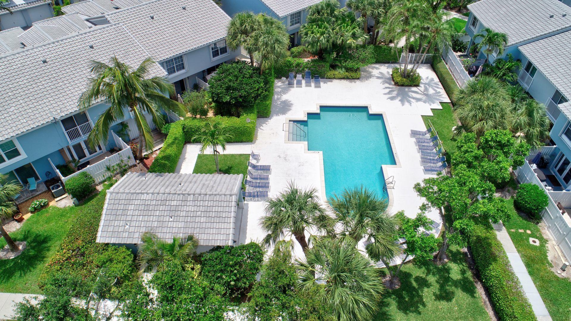 898 Jeffery Street Boca Raton, FL 33487 - Photo 28 of 49 Community Pool