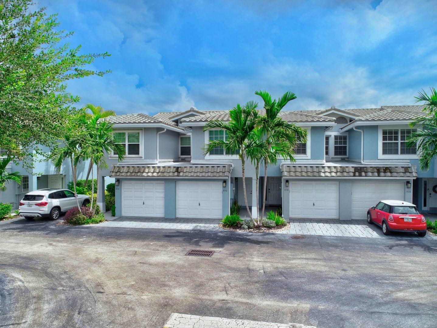 898 Jeffery Street Boca Raton, FL 33487 - Photo 33 of 49 Front Aerial
