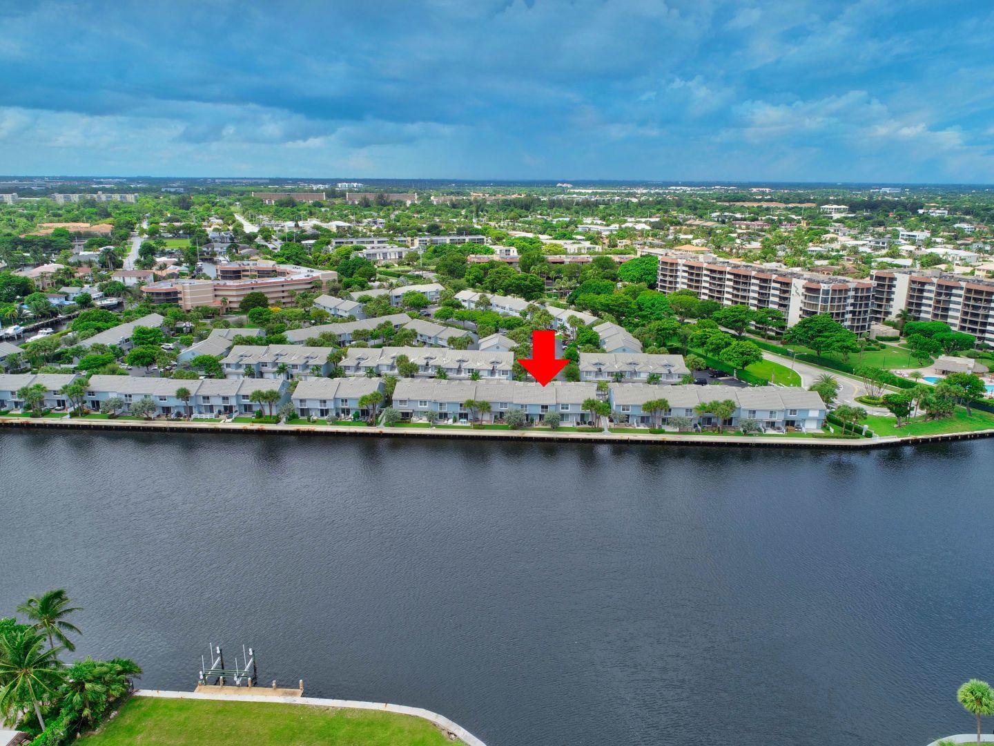 898 Jeffery Street Boca Raton, FL 33487 - Photo 39 of 49 Back Aerial