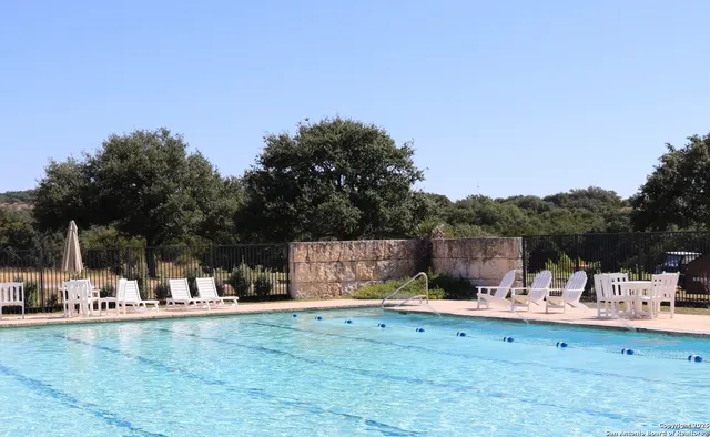 $150,000 | 208 Frank Jones, Blanco, TX 78606