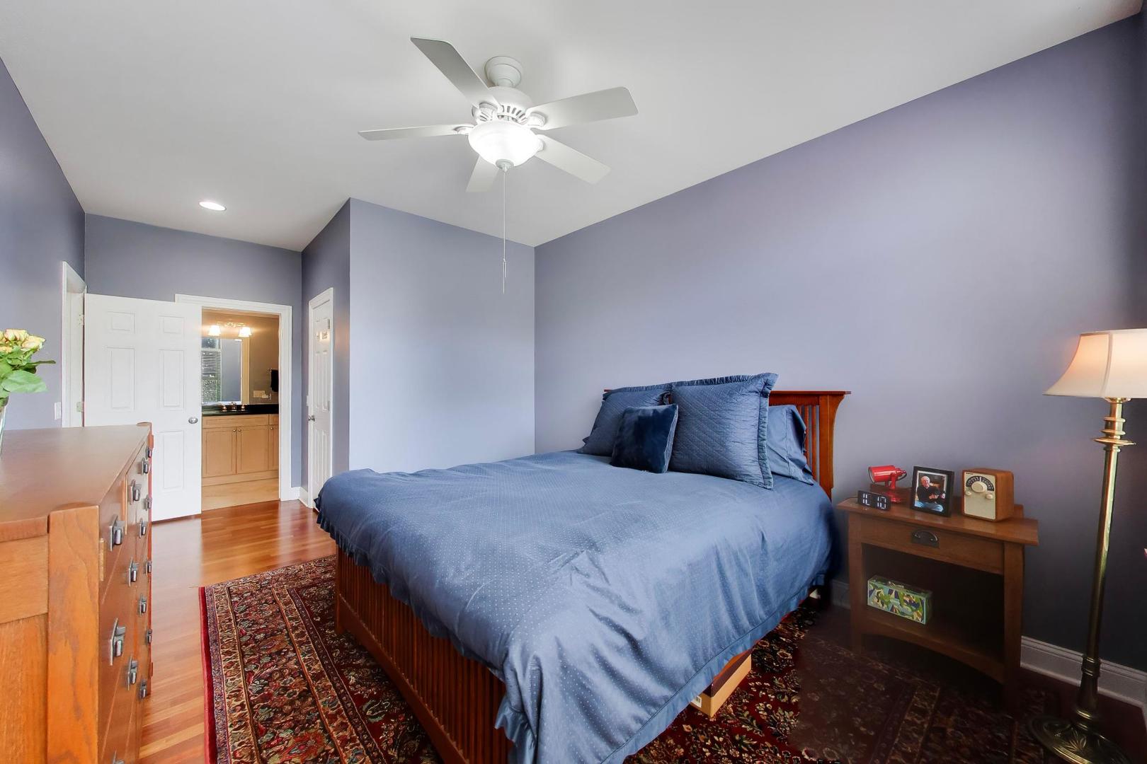 1908 West Irving Park Road, Unit 202 Chicago, IL 60613 - Photo 17 of 34 Gallery Image 17
