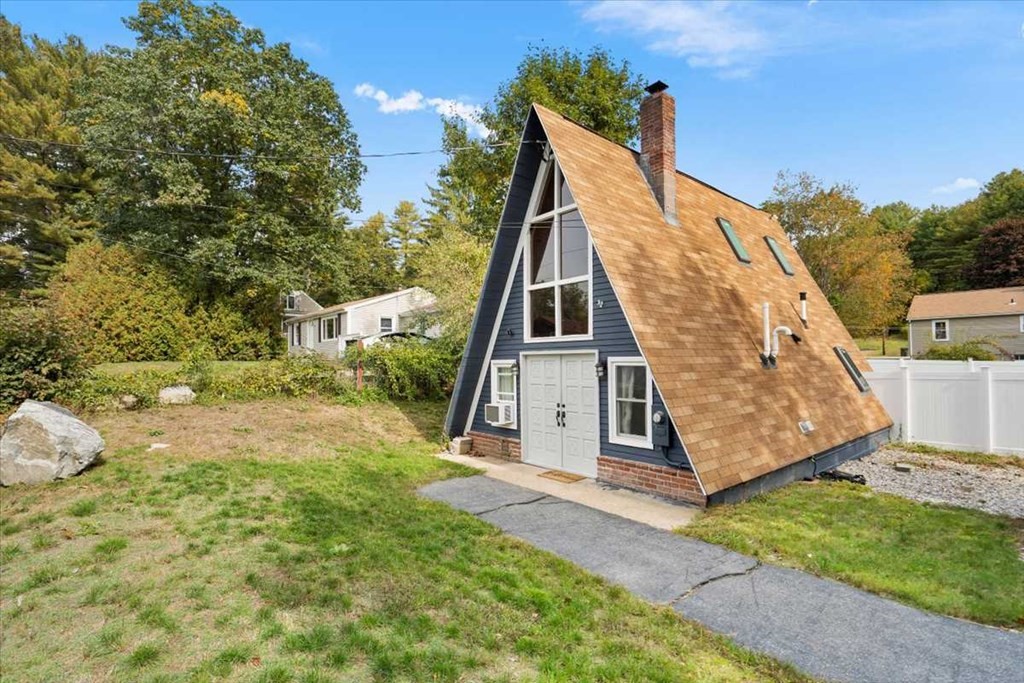 4 Howarth Road Oxford, MA 01540 - Photo 6 of 39 Gallery Image 6