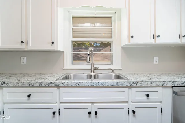 $284,500 | 500 North Main Street, Four Oaks, NC 27524