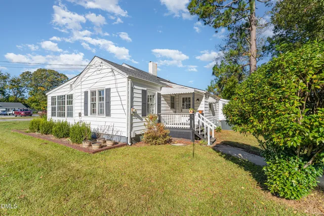 $284,500 | 500 North Main Street, Four Oaks, NC 27524