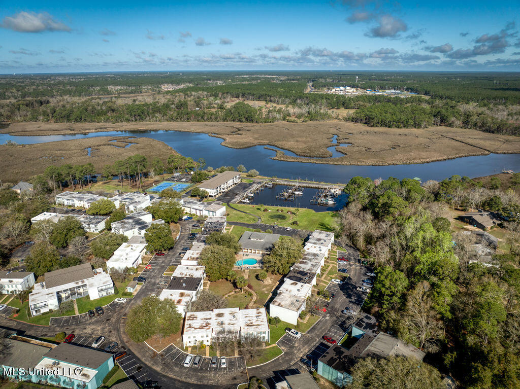 3230 Cumberland Road, Unit 6 Ocean Springs, MS 39564 - Photo 25 of 27 COMPLEX ARIAL LOOKING NORTHWEST