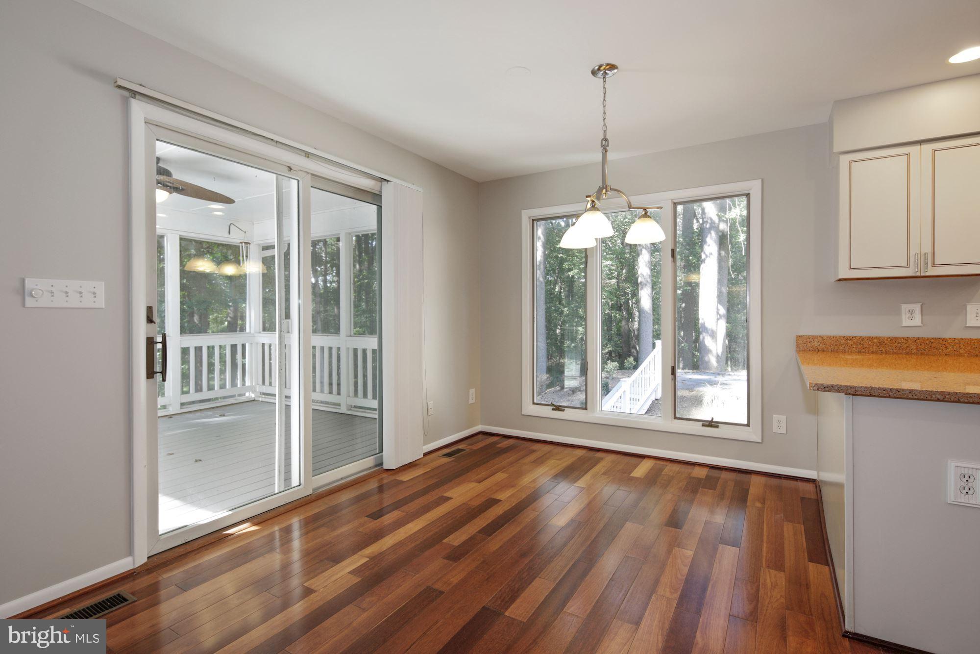12320 Timber Grove Road Reisterstown, MD 21136 - Photo 11 of 34 Eat-in? Absolutely!