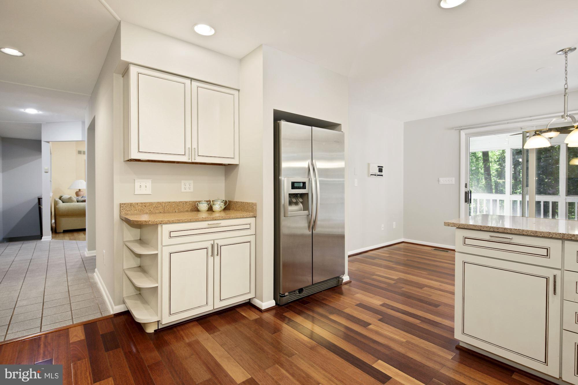 12320 Timber Grove Road Reisterstown, MD 21136 - Photo 9 of 34 Stainless Appliances, wide & open flow