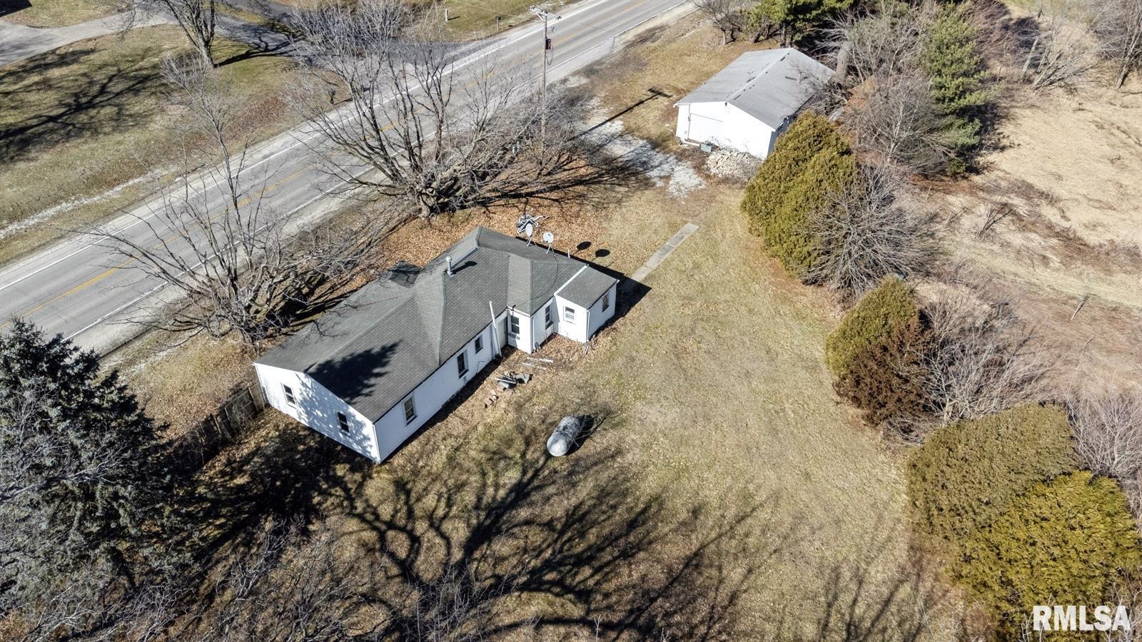 138 Highway 150 Alpha, IL 61413 - Photo 15 of 29