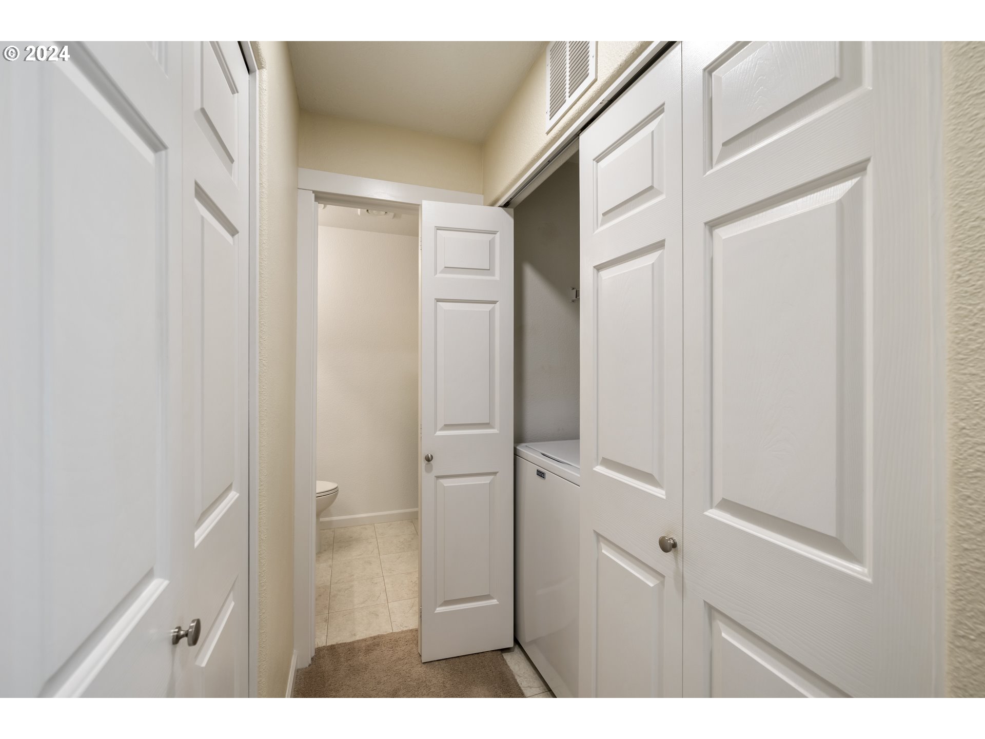 14655 Southwest Beard Road, Unit 201 Beaverton, OR 97007 - Photo 32 of 40