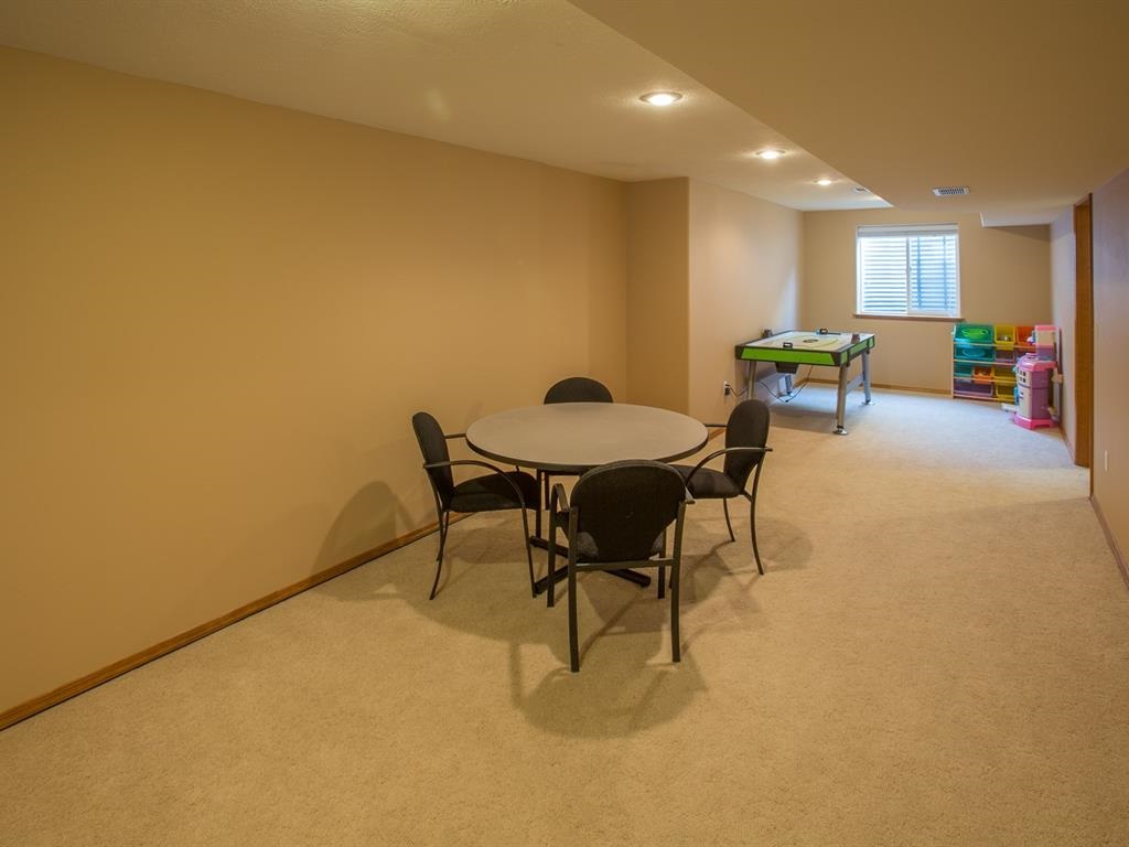 16001 North Pineview Road Spokane, WA 99208 - Photo 14 of 17 Gallery Image 14