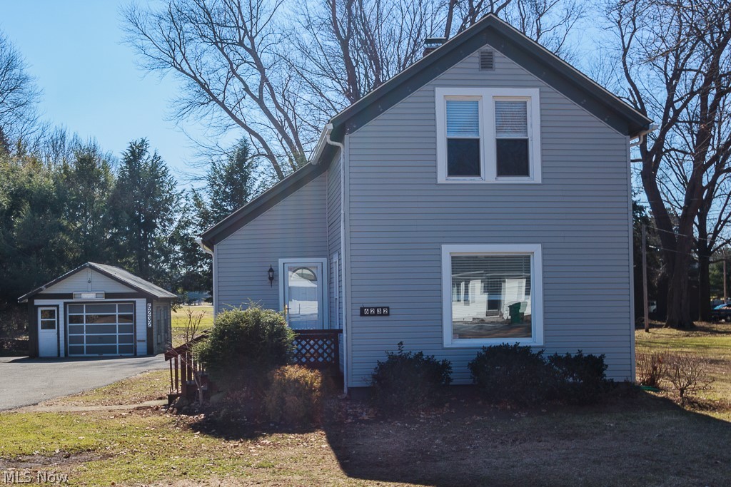 6232 Chapel Road Madison, OH 44057 - Photo 1 of 33