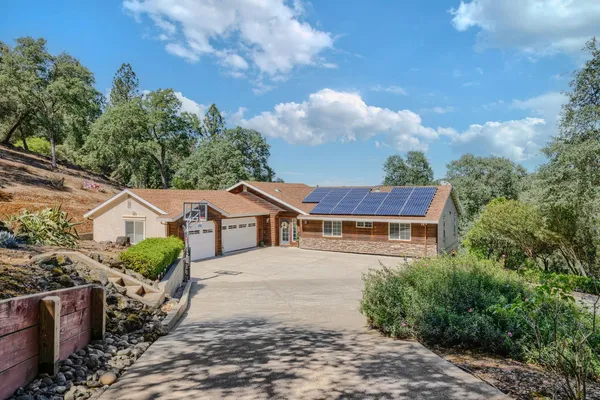 $950,000 | 1330 Lower Lake Drive, Placerville, CA 95667