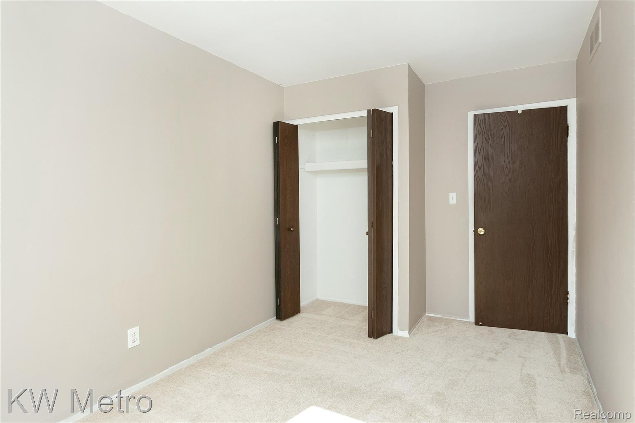 6476 Raintree Court Canton, MI 48187 - Photo 23 of 32 Raintree-23.jpg