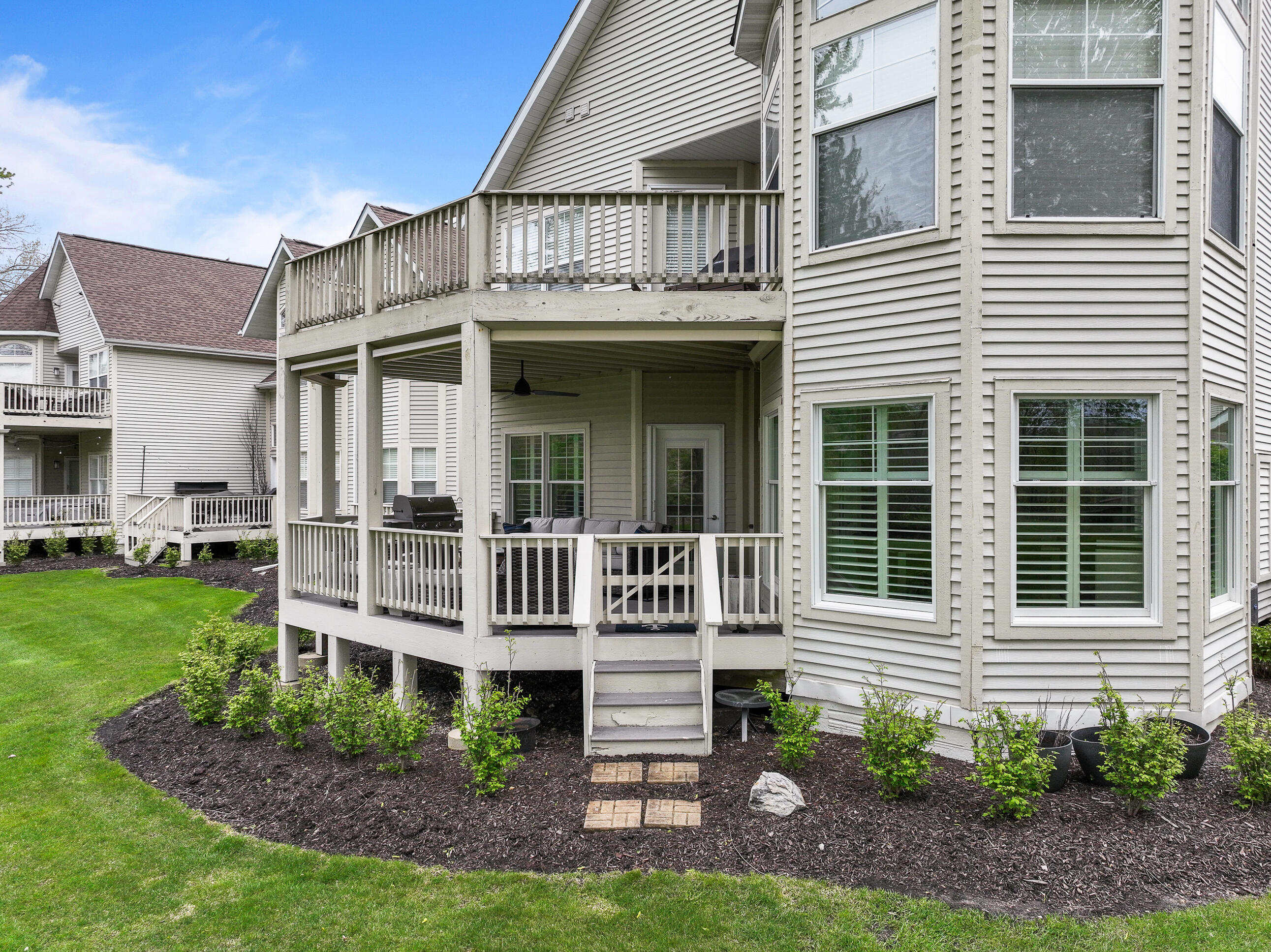 401 Abbey Ridge Court Fontana, WI 53125 - Photo 51 of 68 401 Abbey Ridge Ct