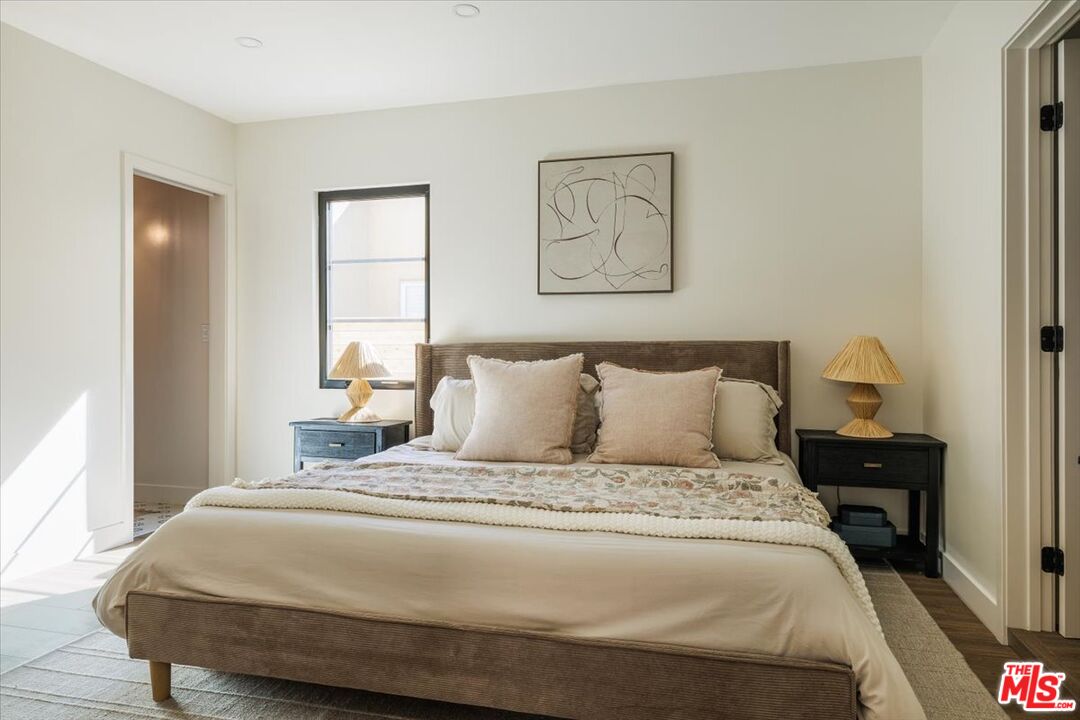 3448 Ferncroft Road Los Angeles, CA 90039 - Photo 14 of 34