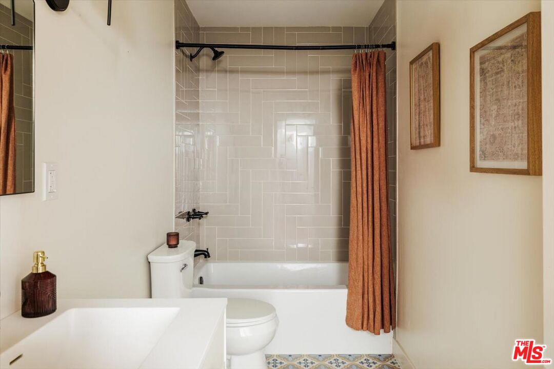 3448 Ferncroft Road Los Angeles, CA 90039 - Photo 19 of 34