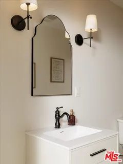 $1,450,000 | 3448 Ferncroft Road, Los Angeles, CA 90039