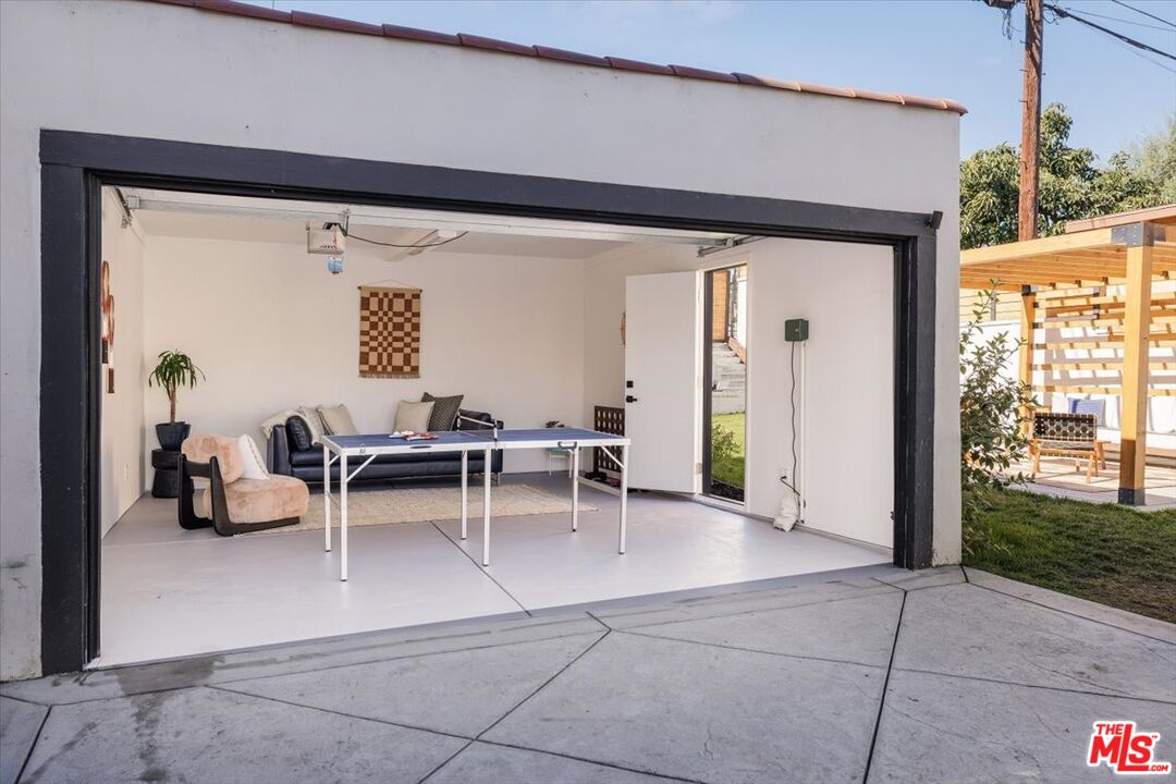 3448 Ferncroft Road Los Angeles, CA 90039 - Photo 29 of 34