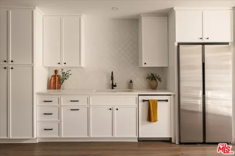 $1,450,000 | 3448 Ferncroft Road, Los Angeles, CA 90039