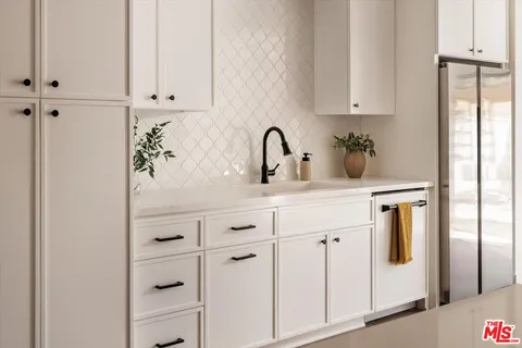 $1,450,000 | 3448 Ferncroft Road, Los Angeles, CA 90039