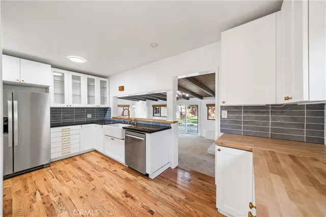 $1,080,000 | 4425 Walnut Avenue, Long Beach, CA 90807