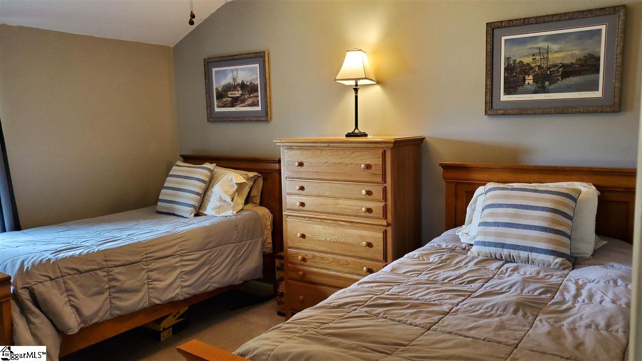 8 Green Ridge Place Taylors, SC 29687 - Photo 9 of 24 Gallery Image 9
