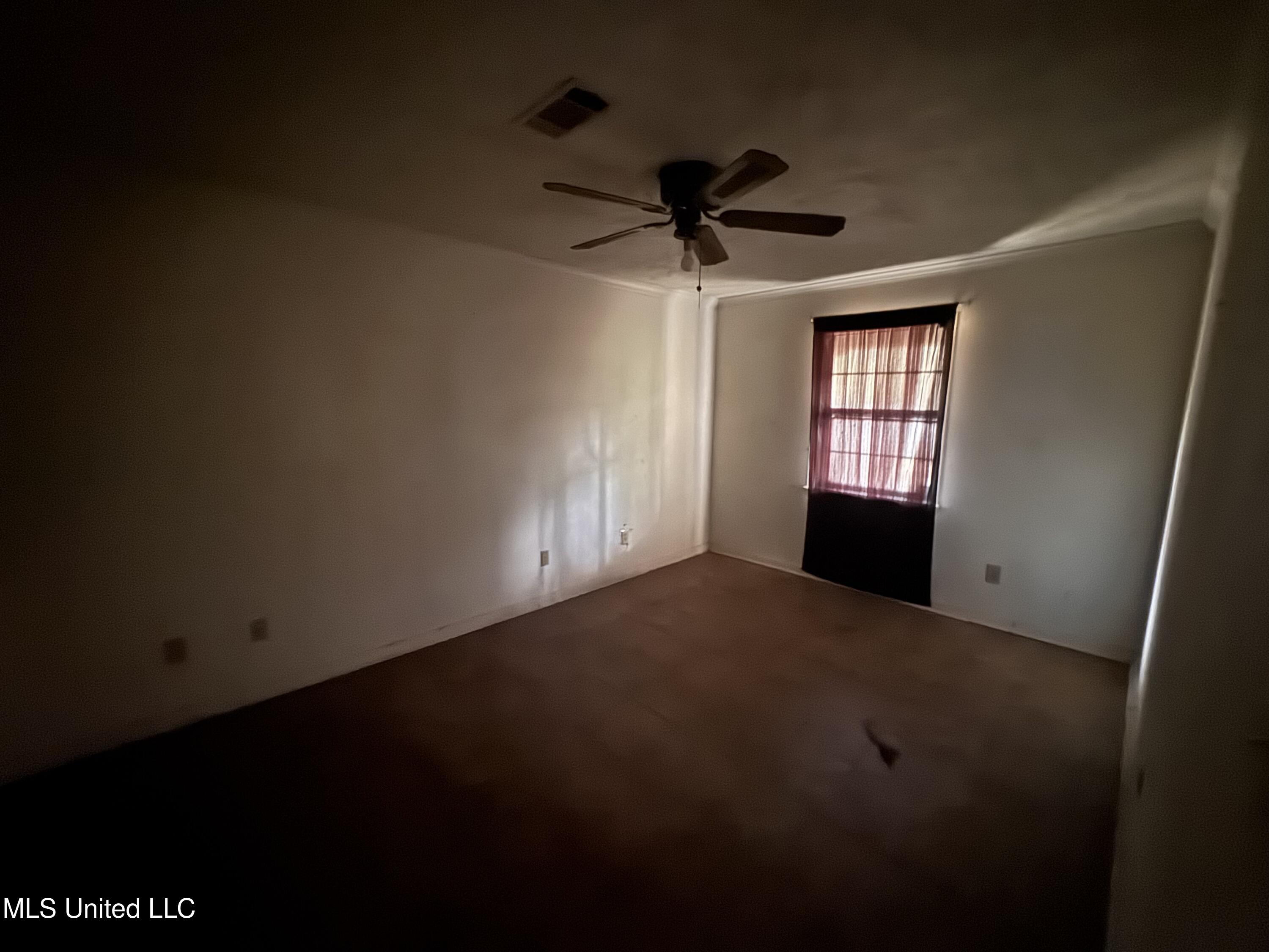 156 McCluer Road Jackson, MS 39212 - Photo 8 of 18 IMG_5193